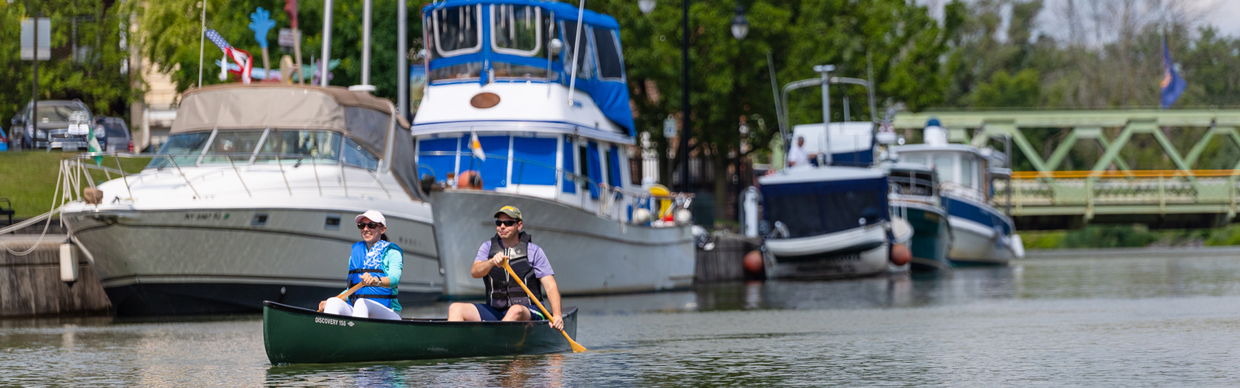 Brockport_paddlers-boats_CoL2021_sm-07_1800.jpg