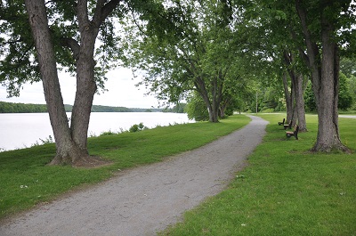 Halfmoon Crescent Park